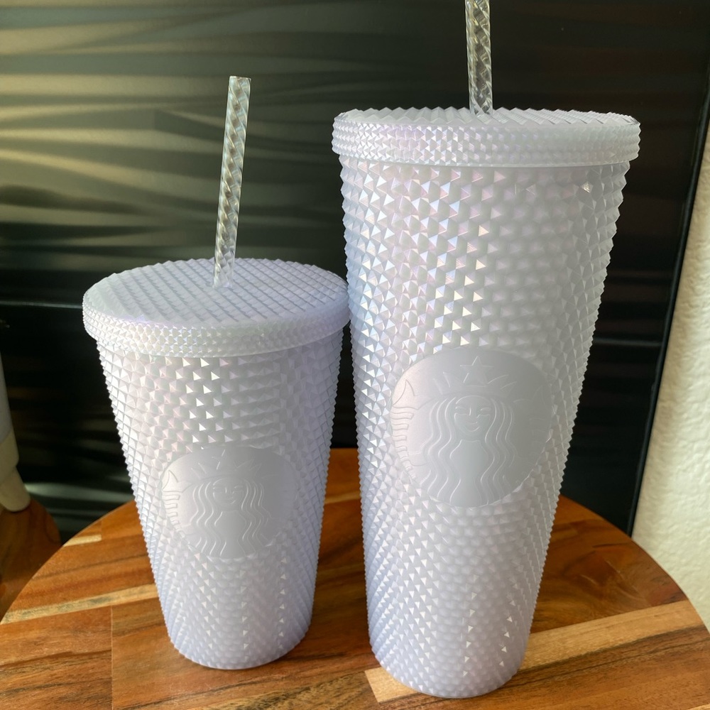 ❄️Starbucks Winter 2021 Icy White Studded Tumbler Set❄️